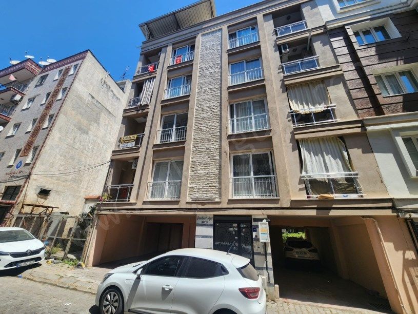 temiz olda, balkonlu, Sultanbeyli — fotoğraf 1/1