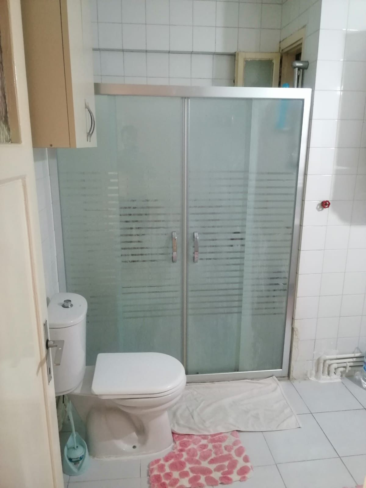 Nergiz izbana çok yakın konum,ev arkadaşı arıyorum, Karşıyaka — fotoğraf 6/8