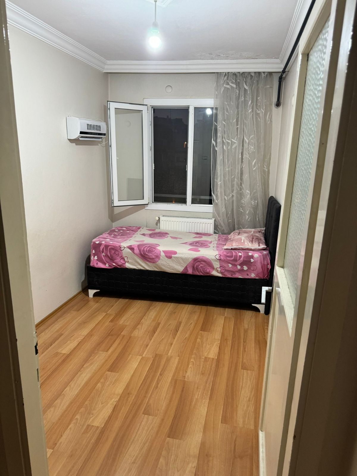 Nergiz izbana çok yakın konum,ev arkadaşı arıyorum, Karşıyaka — fotoğraf 8/8
