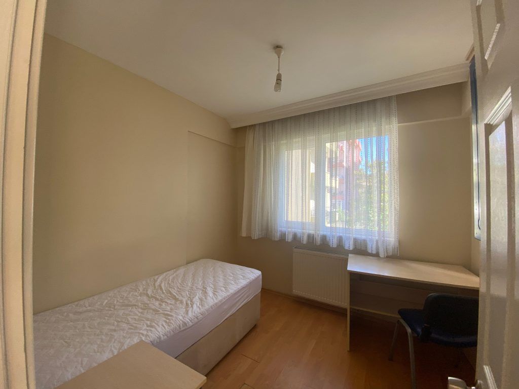 Görükle'de 1+1 aydınlık,balkonlu apart daire için oda arkadaşı arıyorum, Ni̇lüfer — fotoğraf 3/5