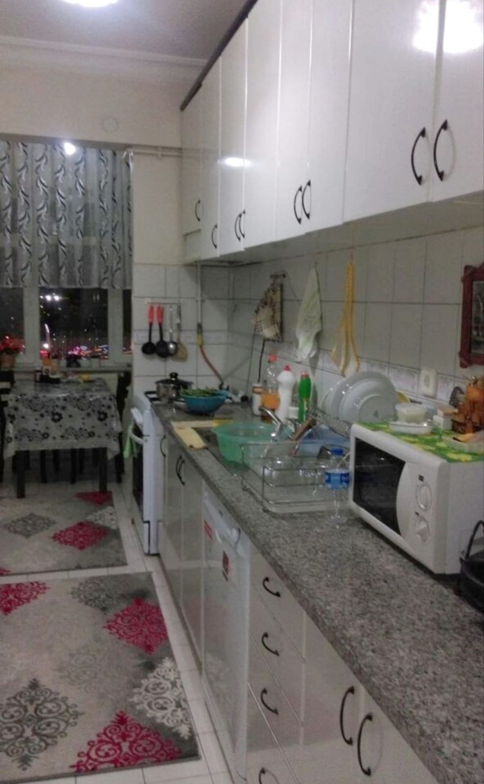 Marmarapark AVM karşısı metrobüse 2 dak yürüme mesafesinde full eşyalı eve bayan yanına bayan ev arkadaşı aranıyor, Beylikdüzü — fotoğraf 10/12