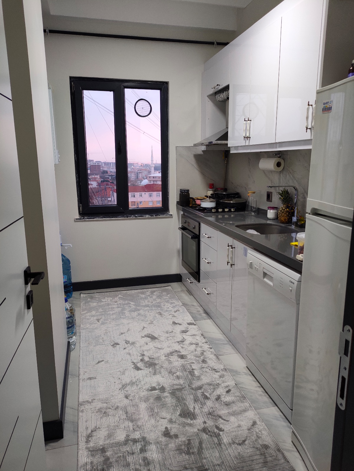 Pendikte Manzaralı metroya 10dk 2+1 — fotoğraf 3/5