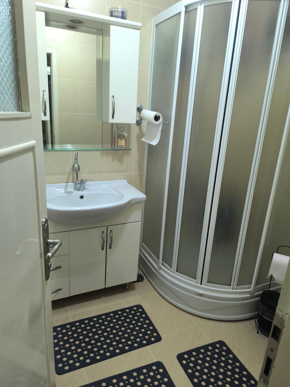 Cebecide kiralık paylaşımlı oda, Çankaya — fotoğraf 7/9
