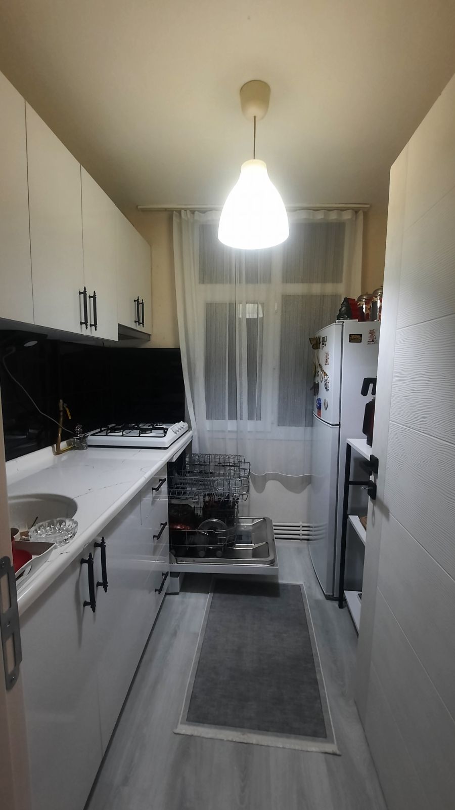 EV ARKADAŞI ARANIYOR, Karabağlar — fotoğraf 6/12